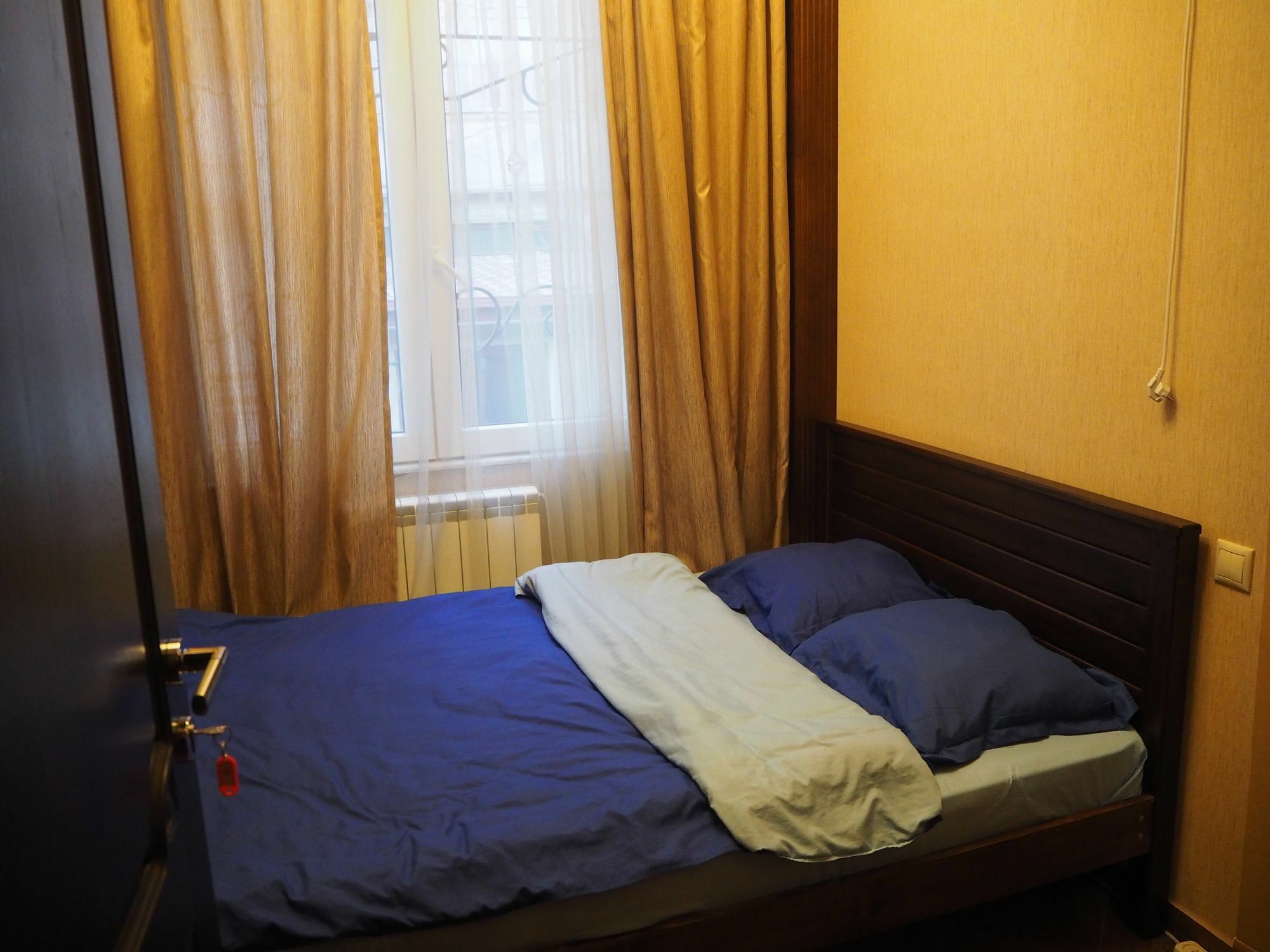 Cleopatra Palace Hostel Tbilissi Extérieur photo